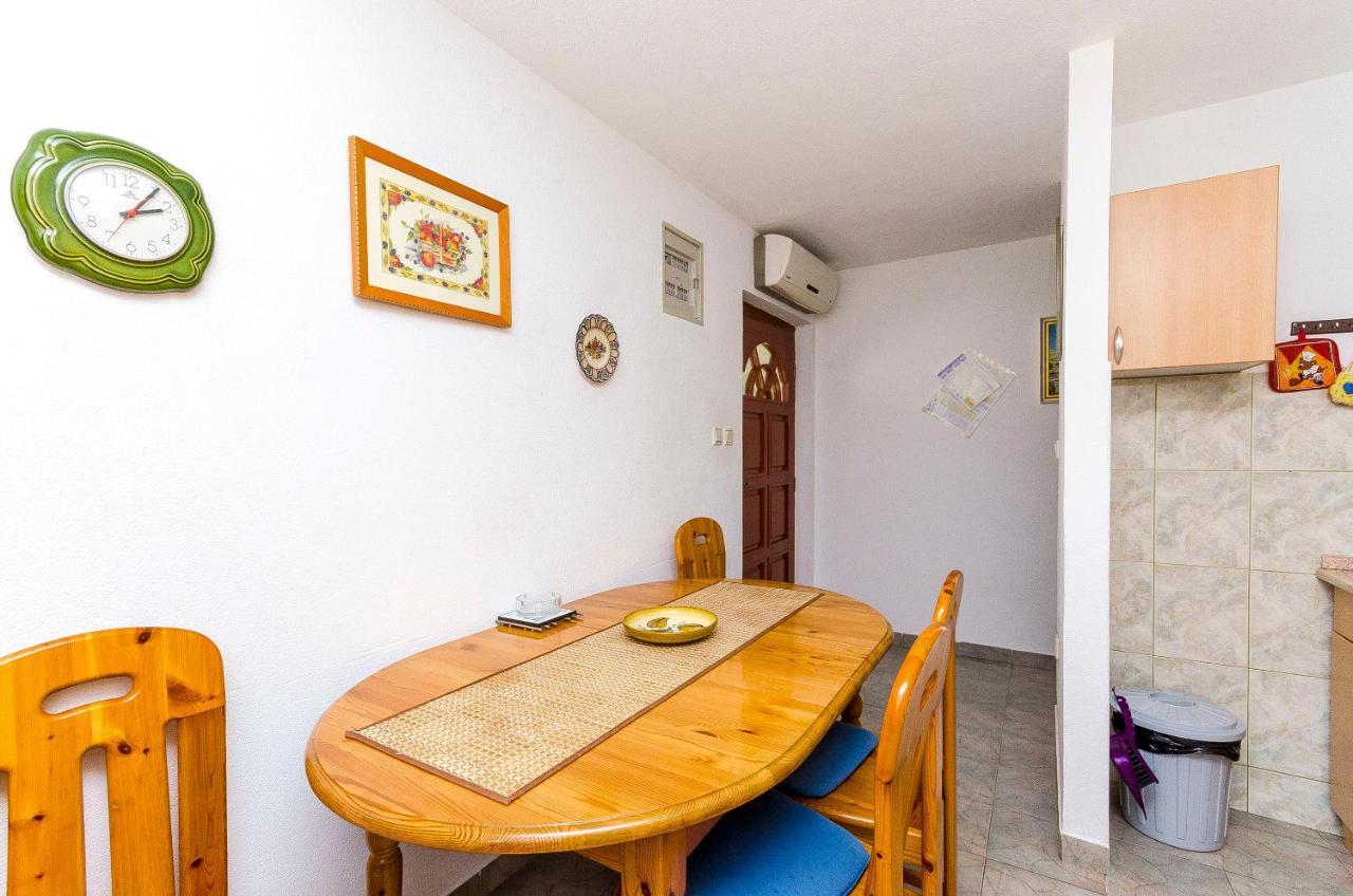 Apartments Marijana Trogir Buitenkant foto