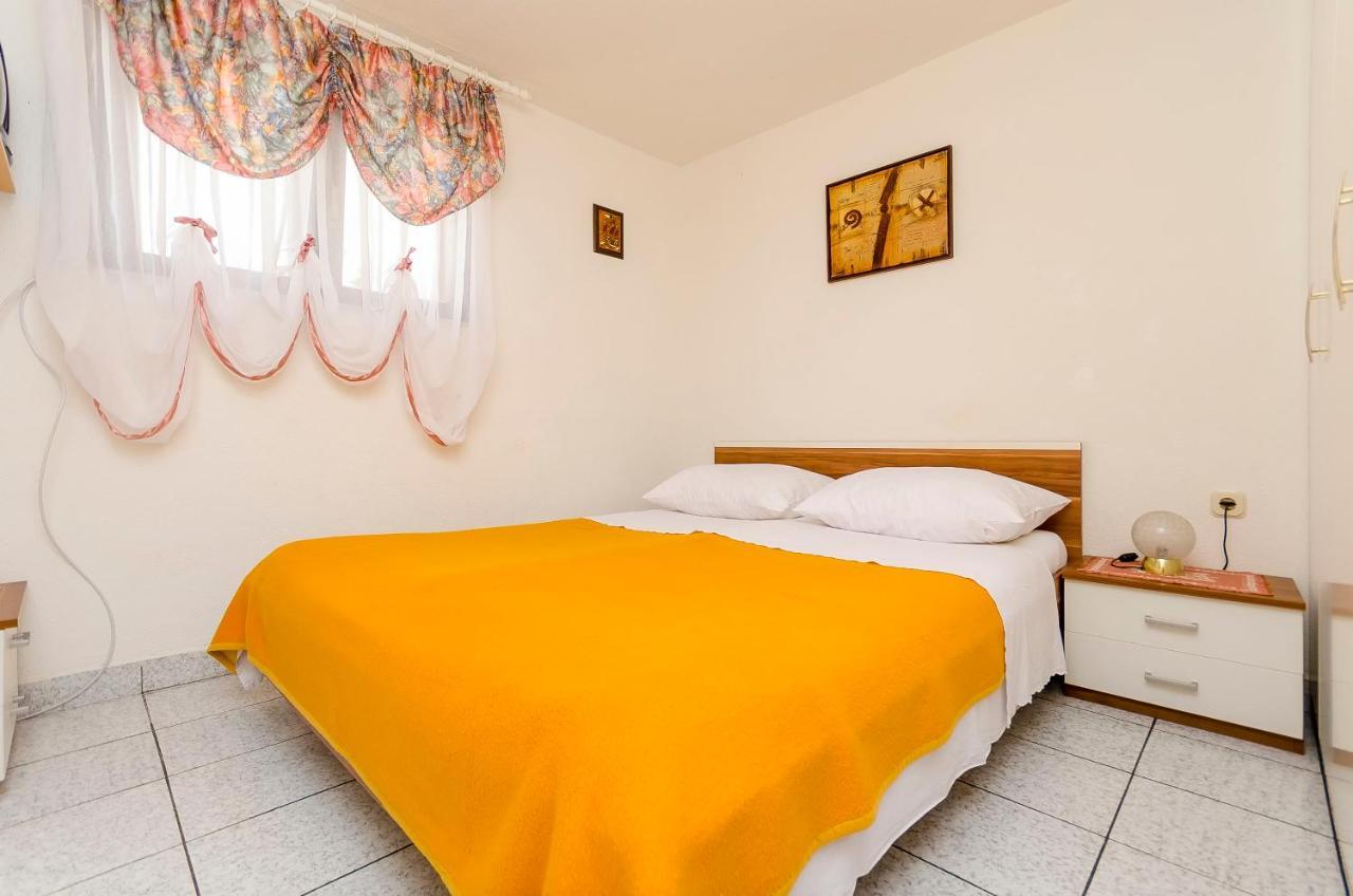 Apartments Marijana Trogir Buitenkant foto