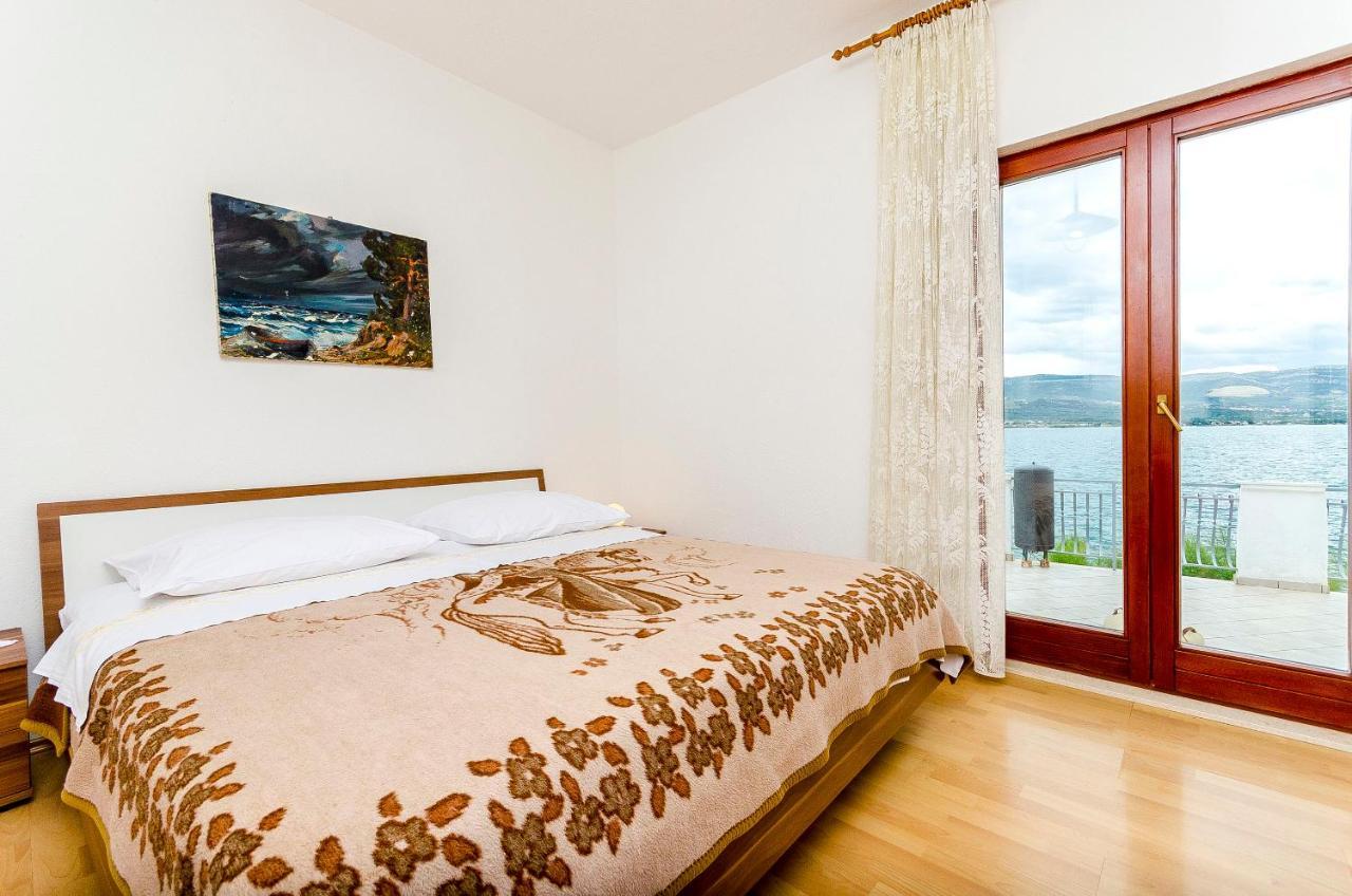 Apartments Marijana Trogir Buitenkant foto